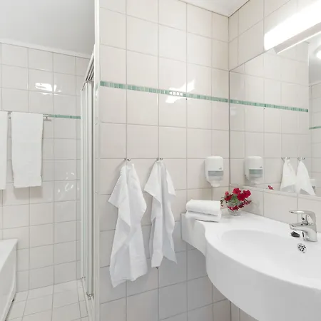 Fjordhotel 3* Фарсунн