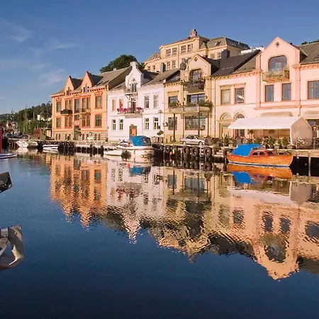 Fjordhotel 3* Фарсунн
