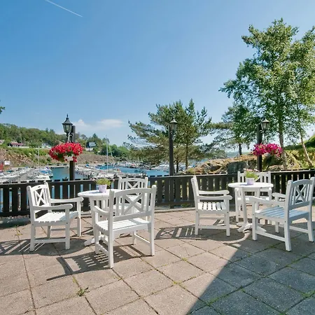 Fjordhotel Отель Фарсунн